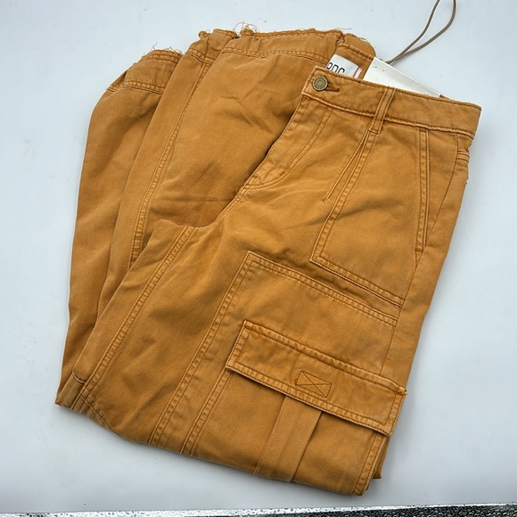 Urban Outfitters BDG Extreme Wide Leg Utility Jean In Mustard - Picture 8 of 8